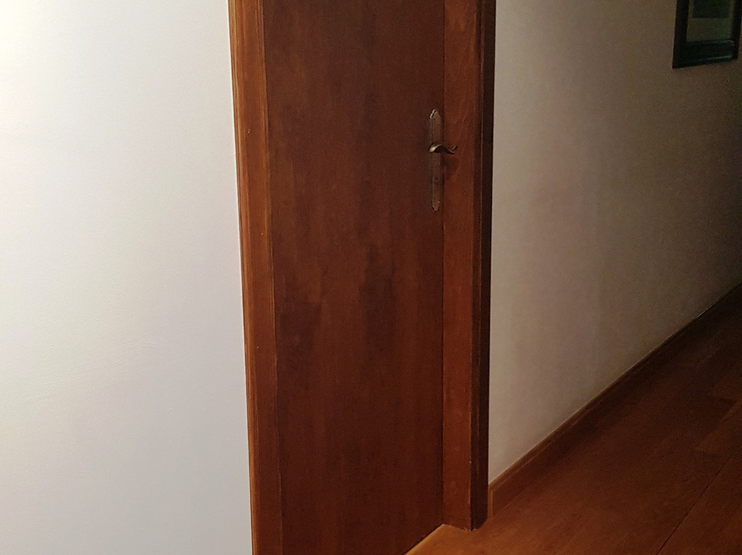 阿斯纳尔伯爵酒店主图