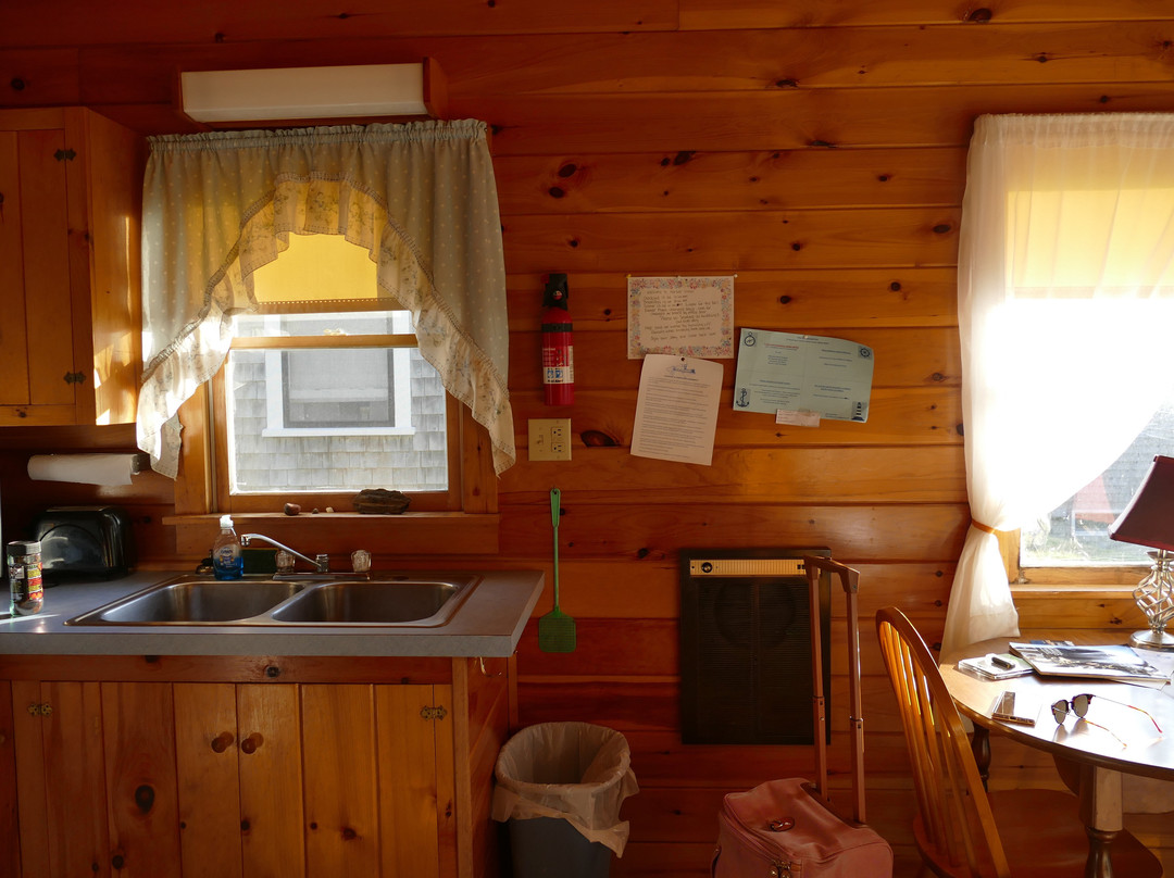 Driftwood Inn and Cottages主图