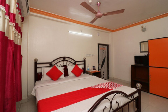 OYO 33393 hotel shantiniketan主图