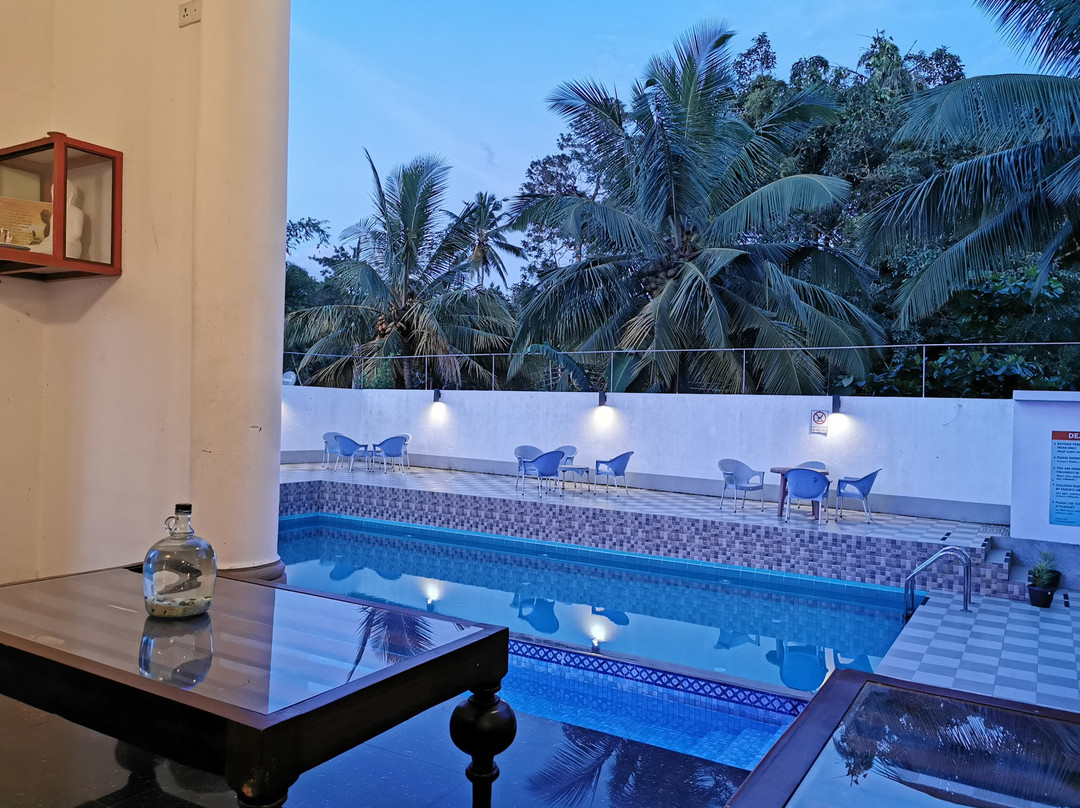 Lavenro Hotel & Resort主图