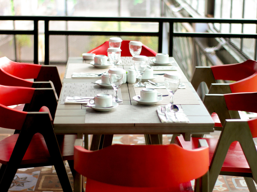 Premiere Hotel Tegal主图