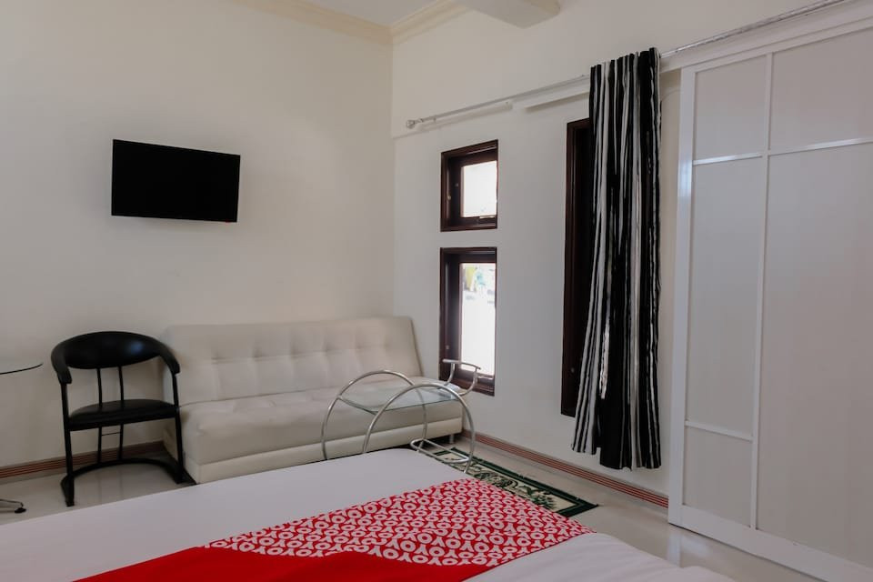 OYO 1342 Villa Tiara主图