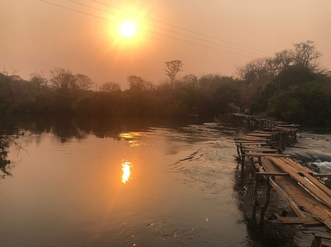 Georgies Bar & Grill主图