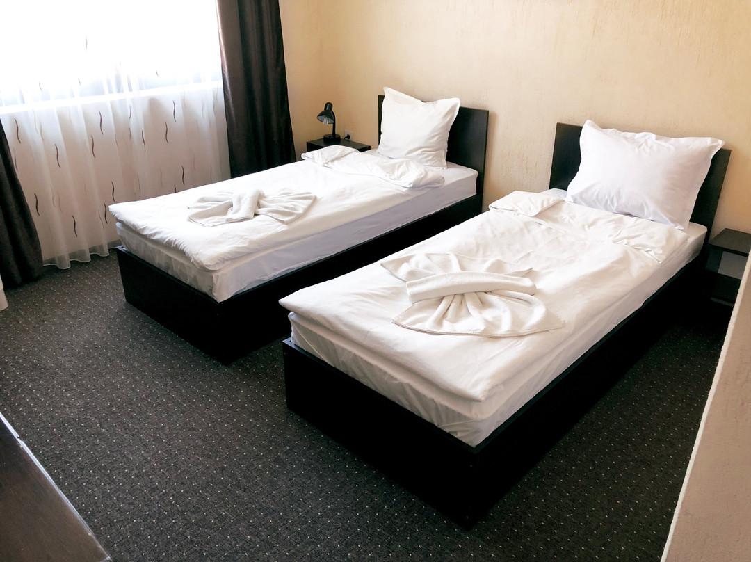 Hotel Opalchenets主图