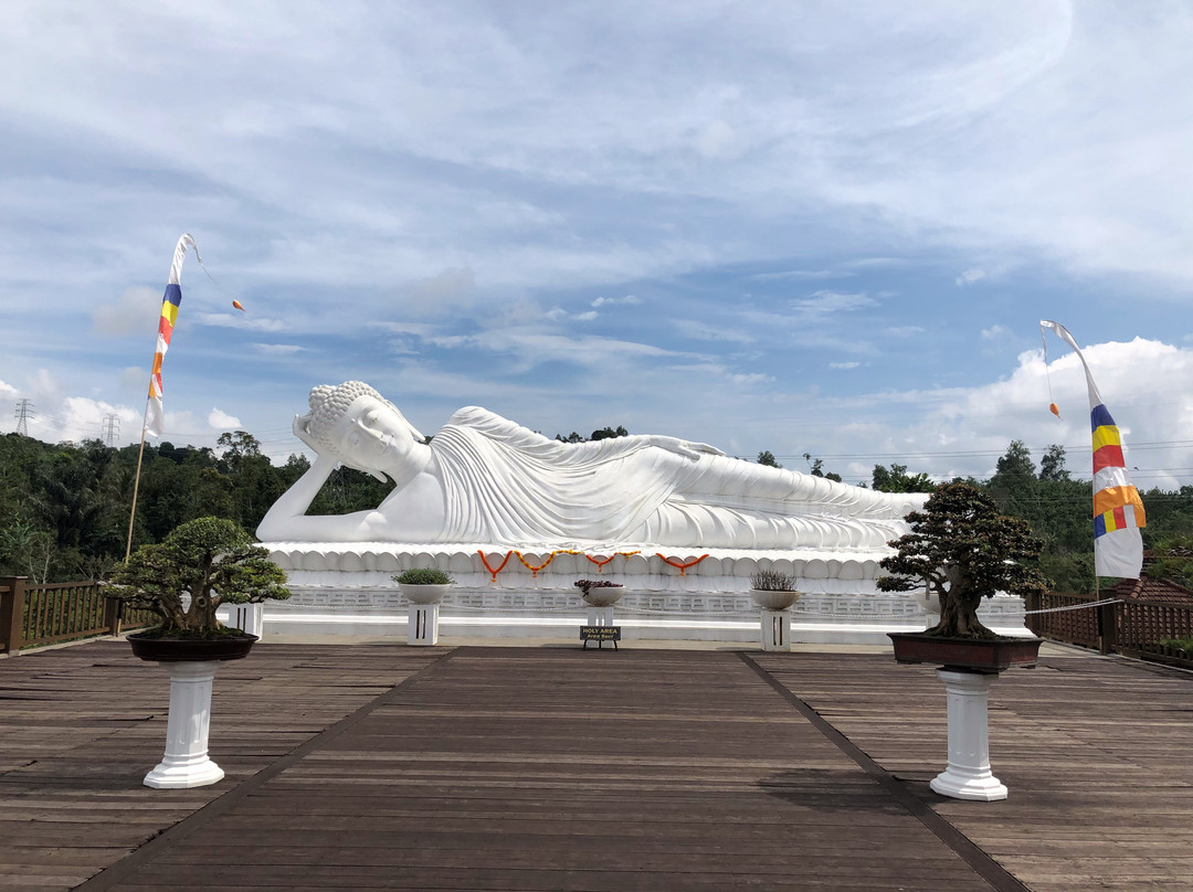 Vihara Dharma Giri-达巴南必去景点