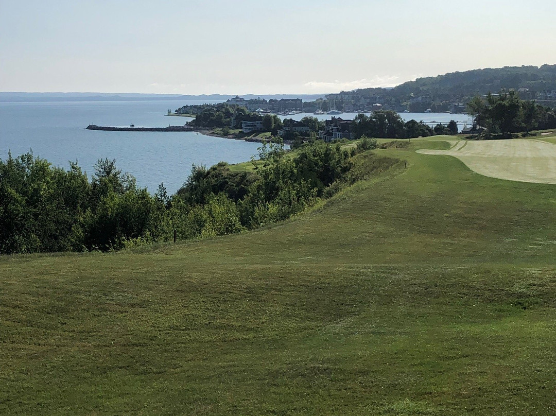 Bay Harbor Golf Club-皮托斯基必去景点