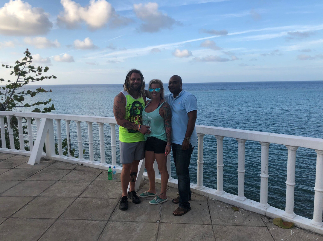 Drs Jamaica Transportation & Tours-St. Ann's Bay必去景点