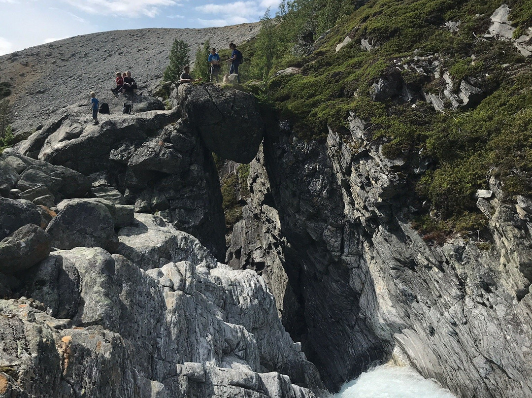 Billingenfossen-沙克必去景点