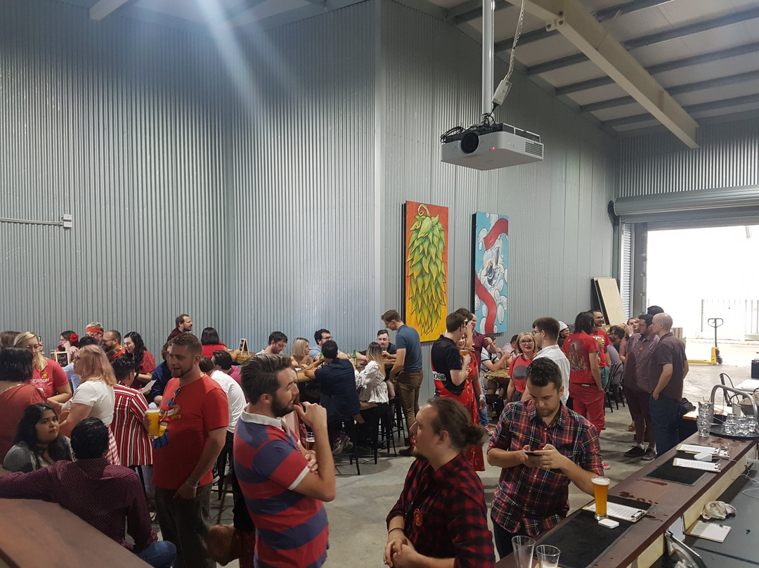 Left Barrel Brewing景点图片