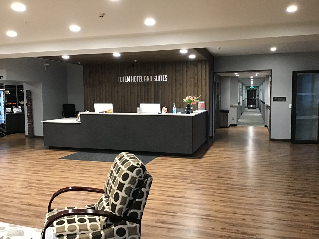 图腾酒店及套房主图