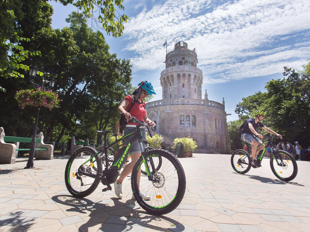 Dreamland Cycling all inclusive e-mountain bike tours in and around Budapest-布达佩斯必去景点