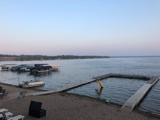 Holiday Inn Detroit Lakes - Lakefront by IHG主图