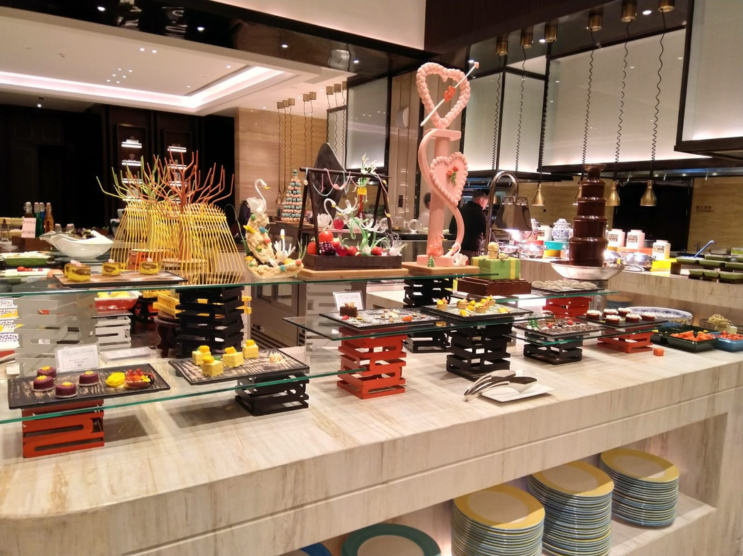 怀来皇冠假日酒店主图