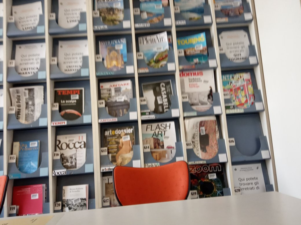 Biblioteca Civica di Cologno Monzese景点图片