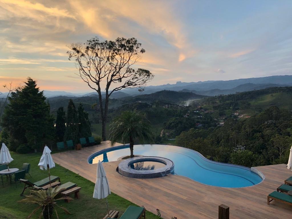 Pousada Quinta dos Pinhais-泳池