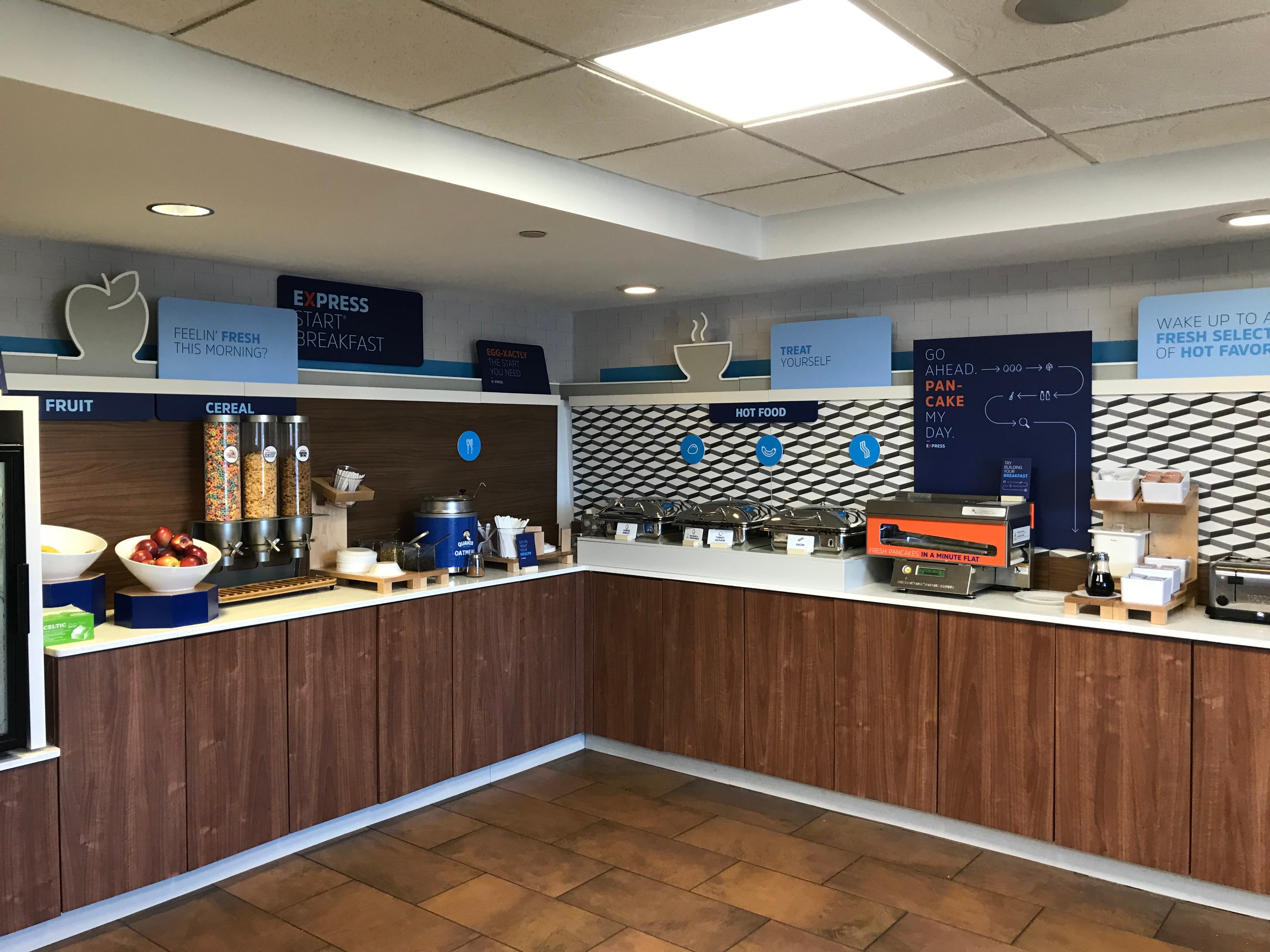 Holiday Inn Express Rochester - Greece By IHG-餐饮