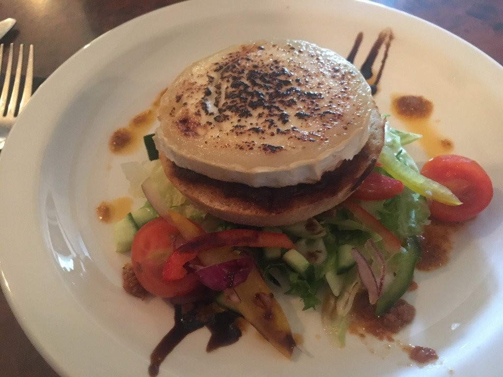 The Rock & Fountain主图