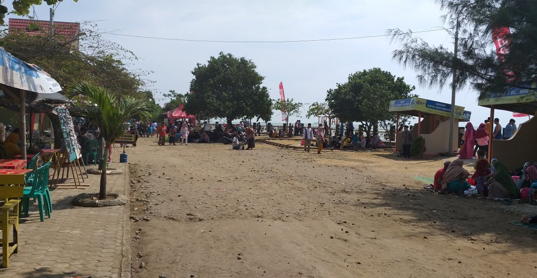 Tirtamaya Beach-Indramayu必去景点