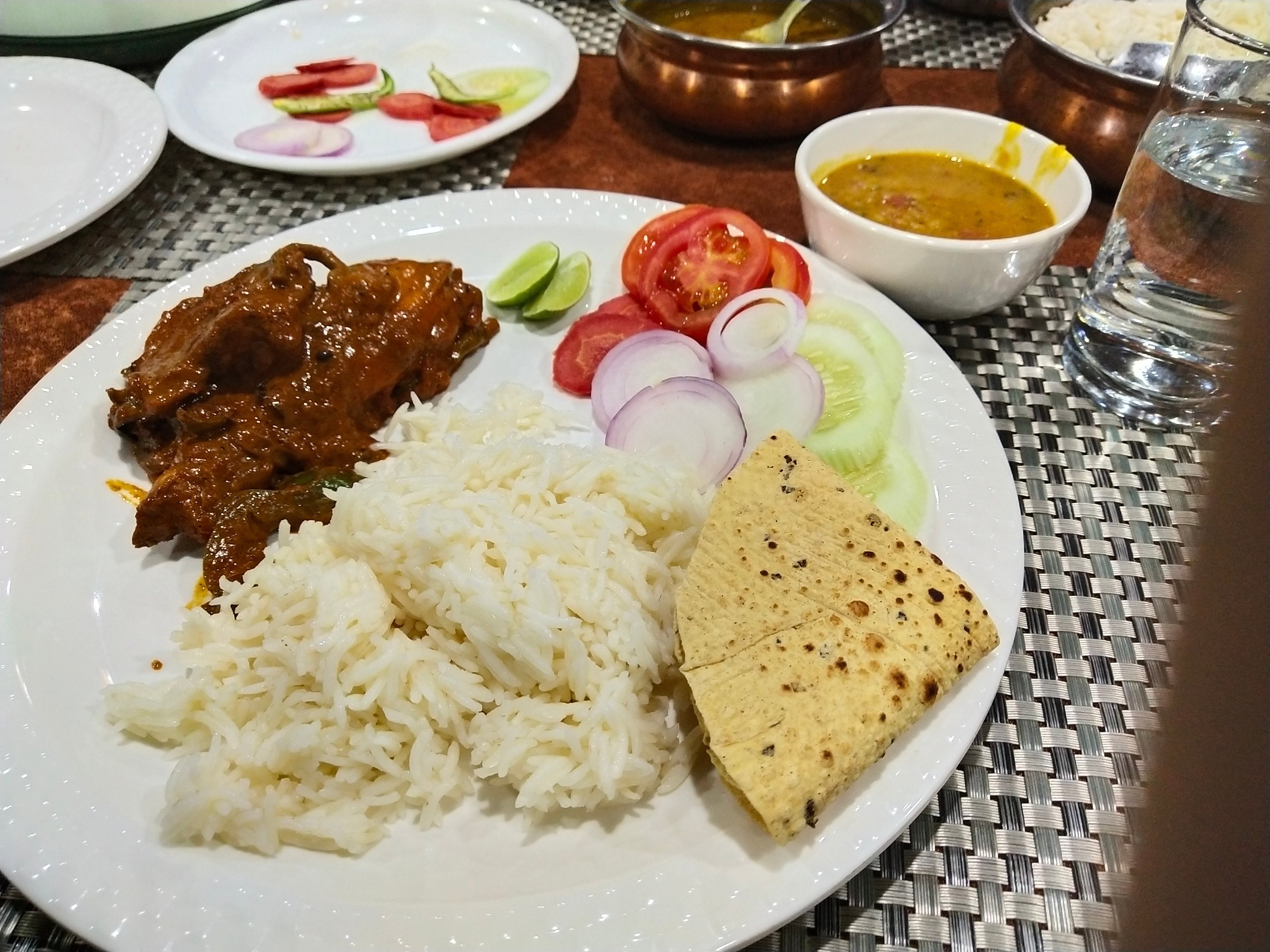 Ojaswi Resort-餐饮