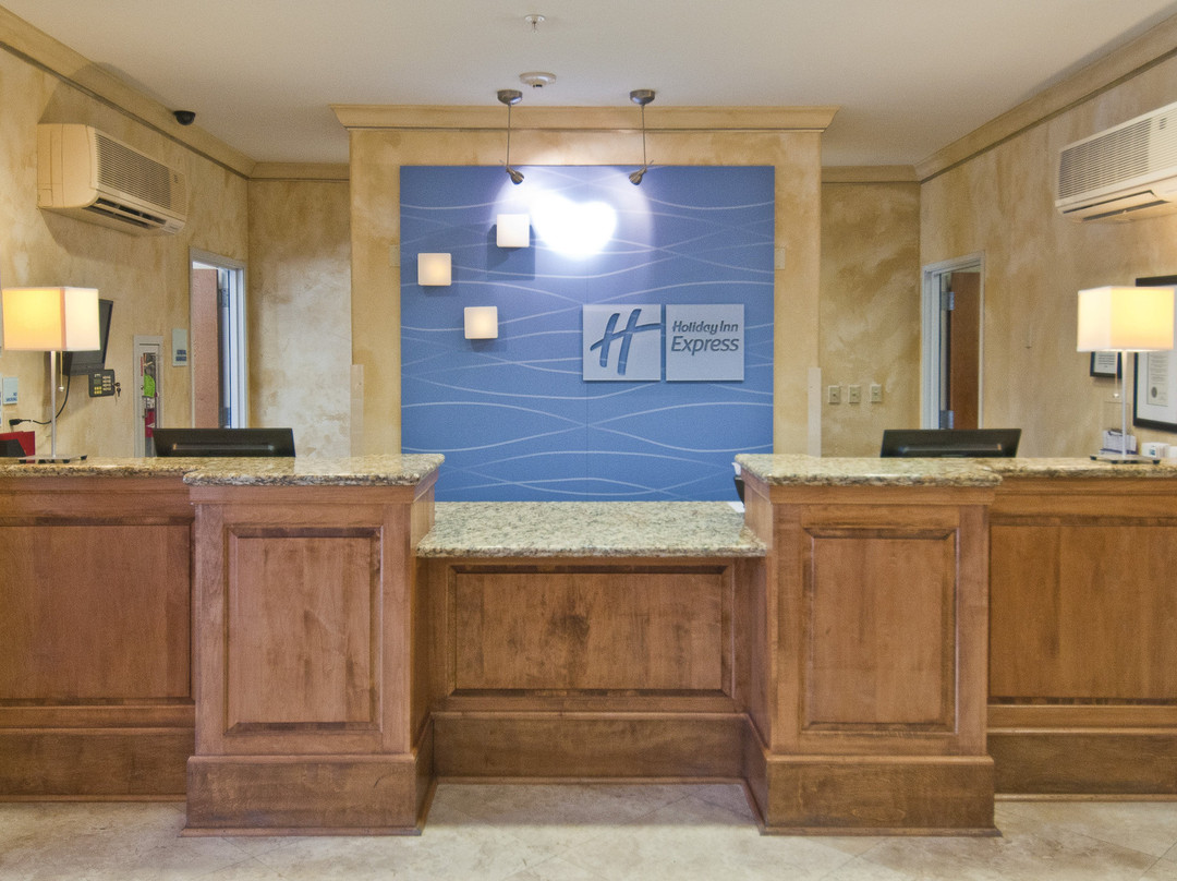 Holiday Inn Express & Suites Lafayette-south By IHG主图