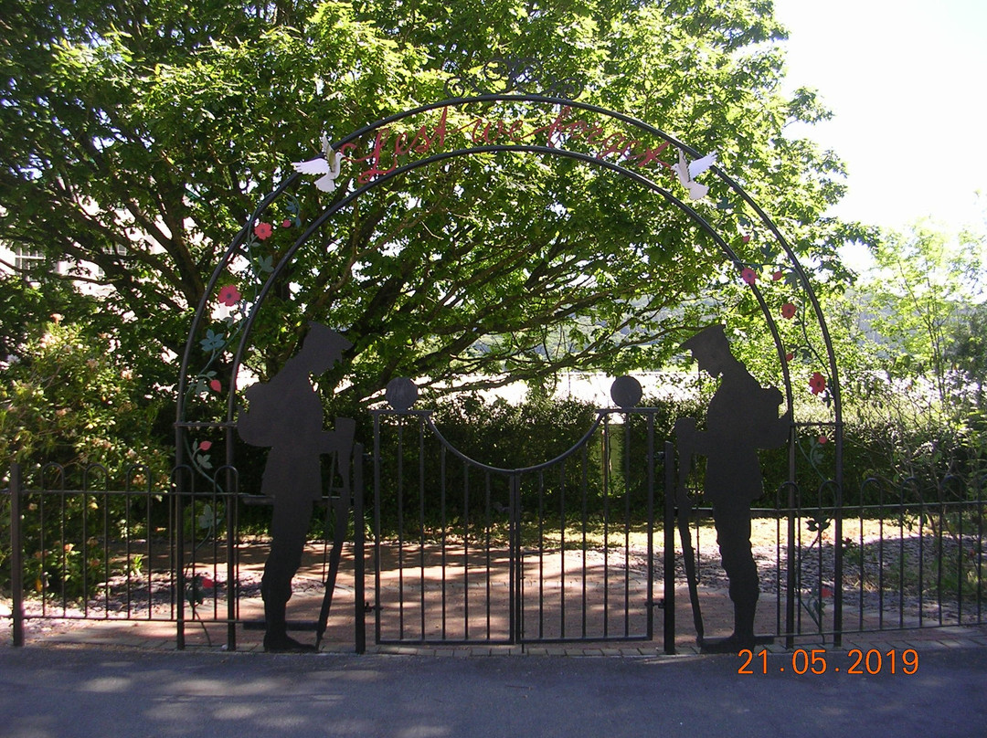 Dolgarrog War Memorial景点图片