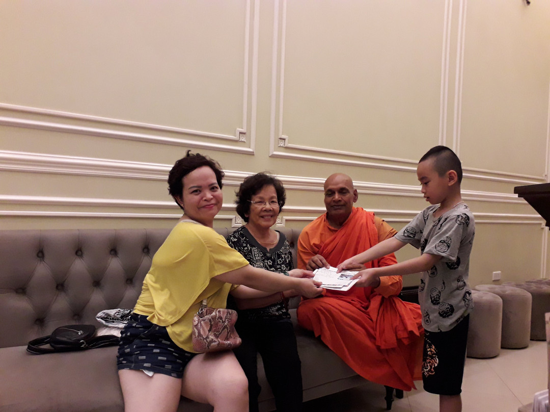 腾龙大酒店主图