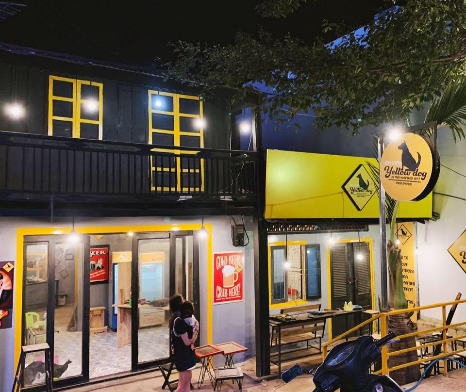 Buon Ho餐馆和美食-Bia Lanh Yellow Dog - Yellow Dog Cold Beer