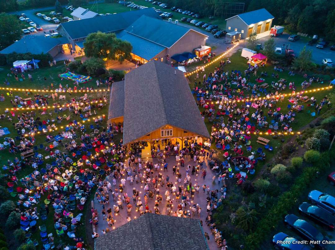 Treleaven Wines-King Ferry必去景点