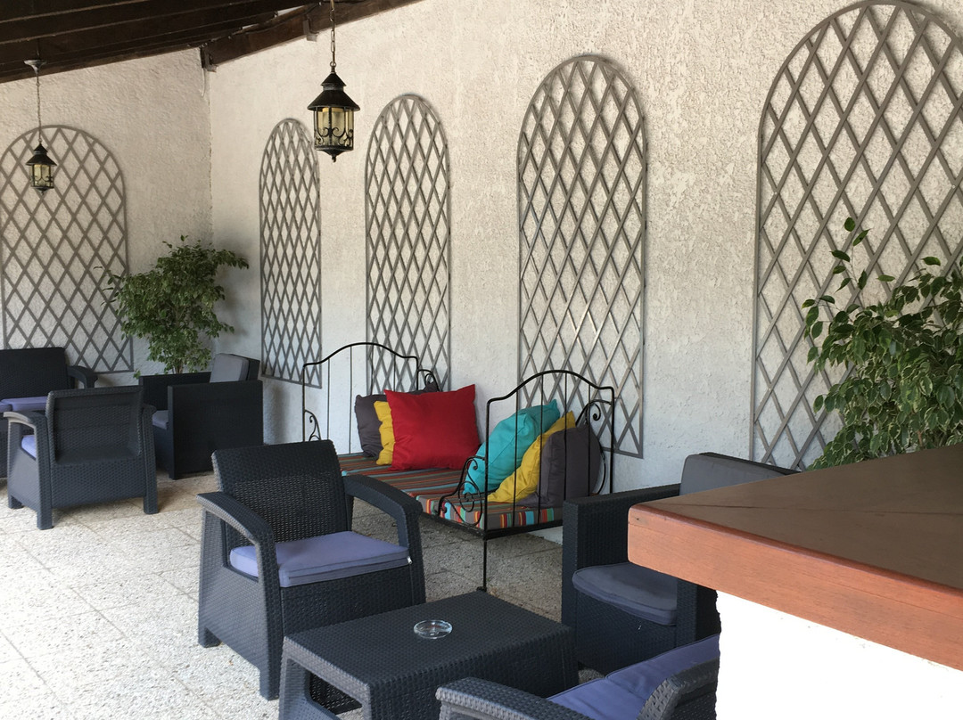 Hôtel La Résidence des 3 Barbus主图