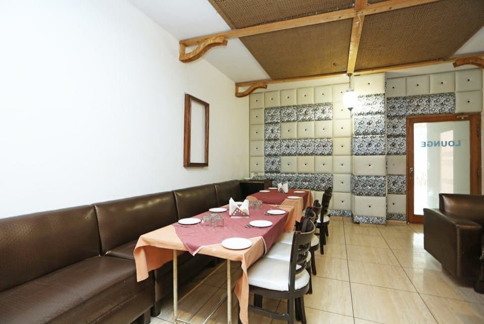 Capital O 5389 Hotel Polo Club主图