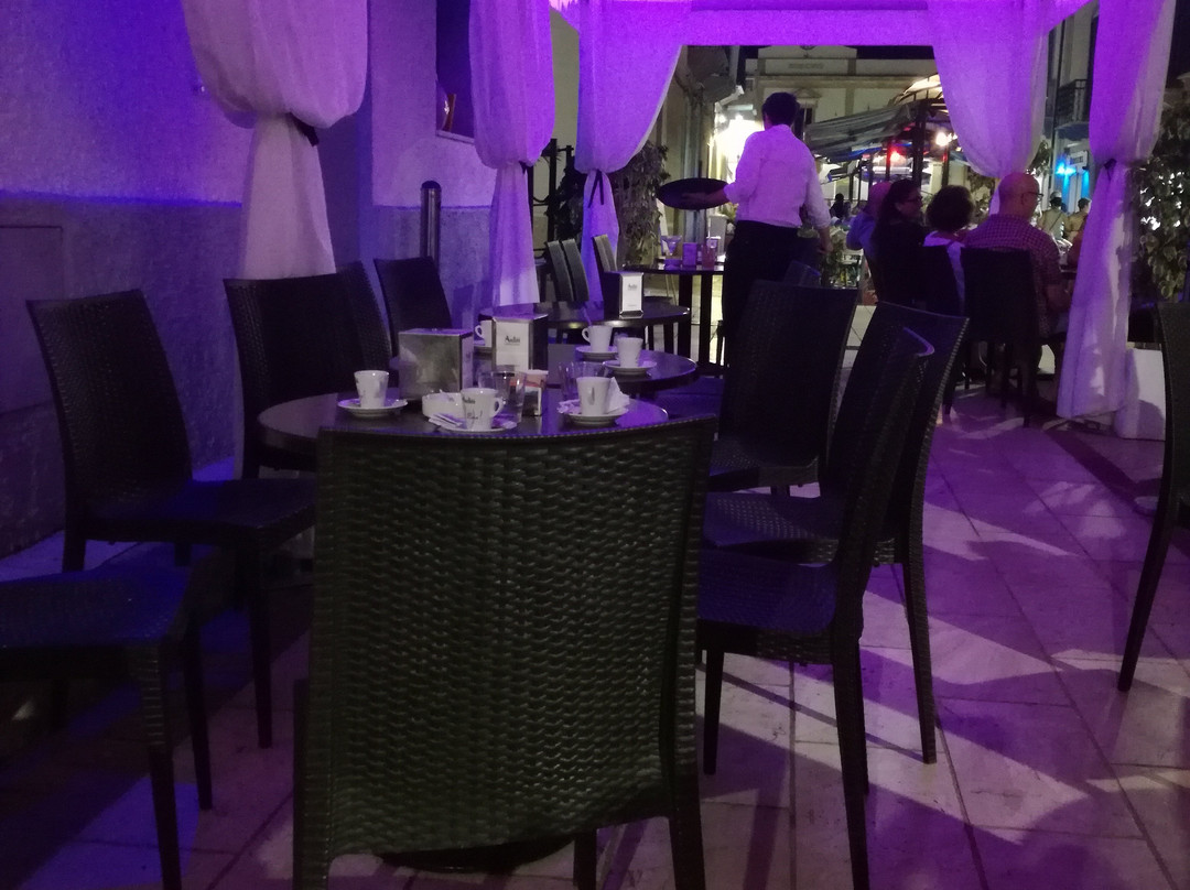 Whim cafe Sardinia-Calasetta必去景点