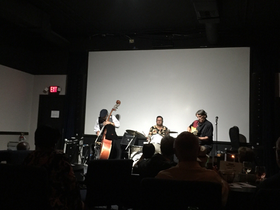 Cinematique Theatre景点图片