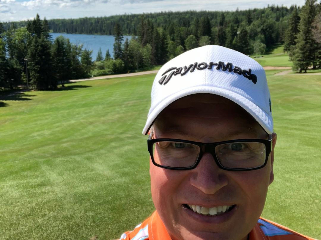 Clear Lake Golf Course-Wasagaming必去景点