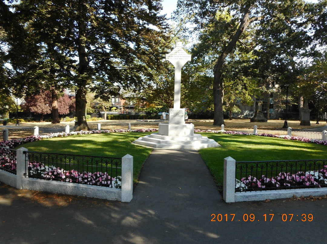 Pioneer Square Old Burying Ground-维多利亚必去景点