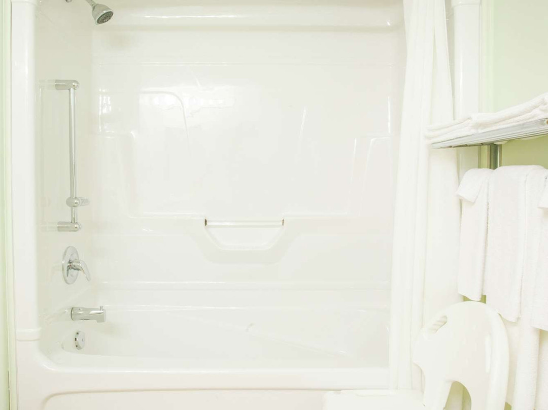 Super 8 by Wyndham Swan River主图