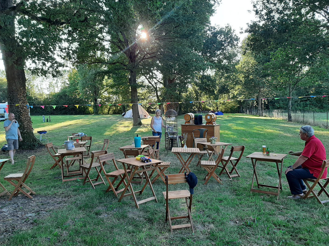 Camping De La Grande Pâture
