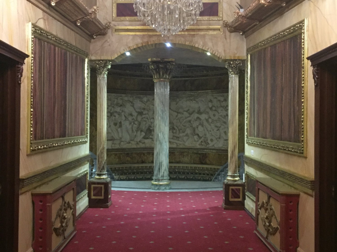 Alexandrapol Hotel主图