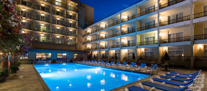 卡普里海岸酒店主图