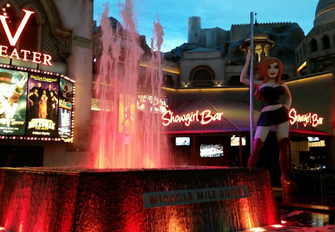 Fountain Show at Miracle Mile Shops-北拉斯维加斯必去景点