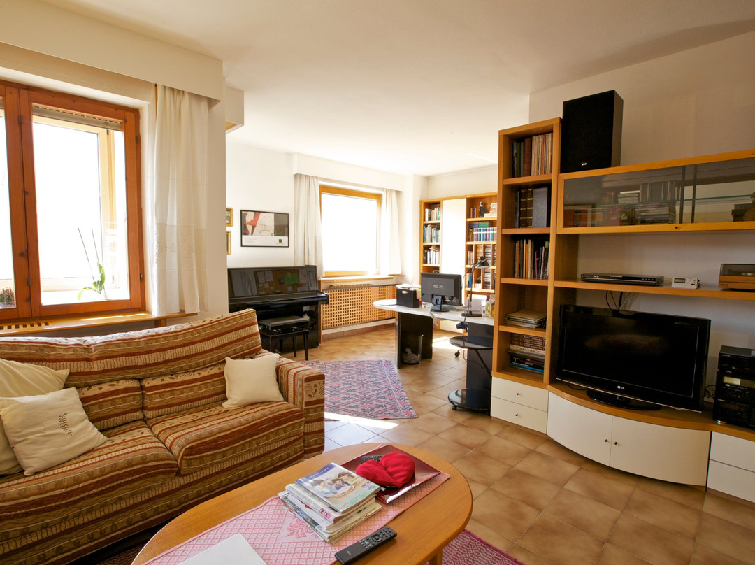 Luna & Limoni Town主图