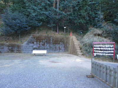 Ozawa Castle Ruin-稻城市必去景点