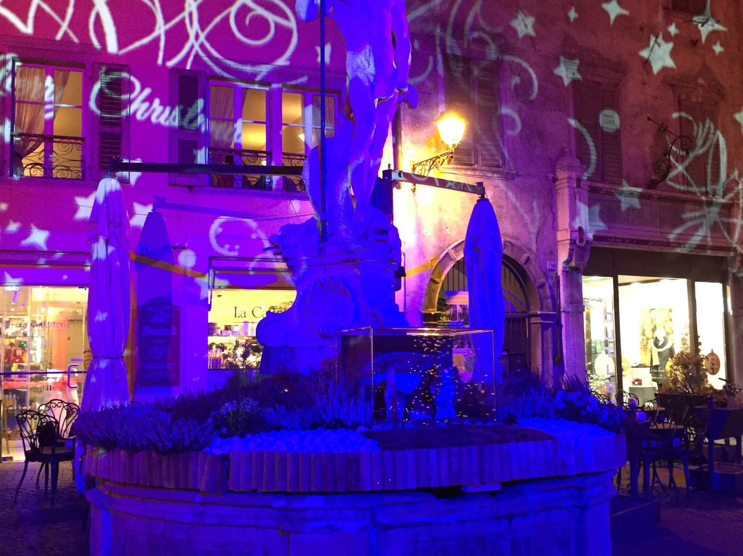 Fontana del Nettuno di Rovereto景点图片
