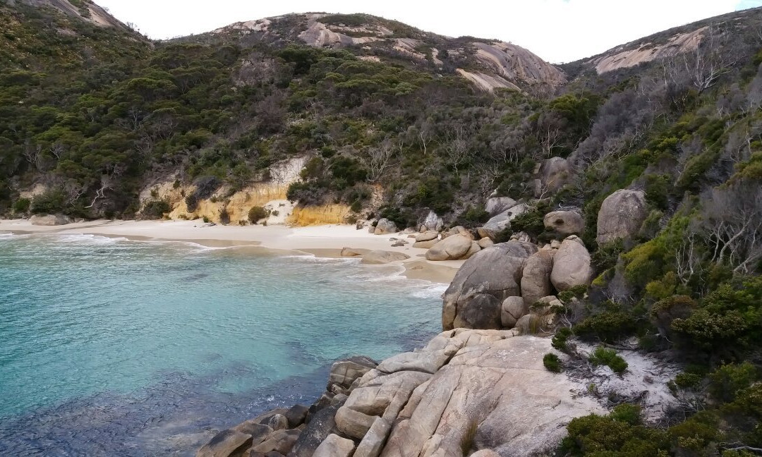 Waterfall Beach-奥尔巴尼必去景点