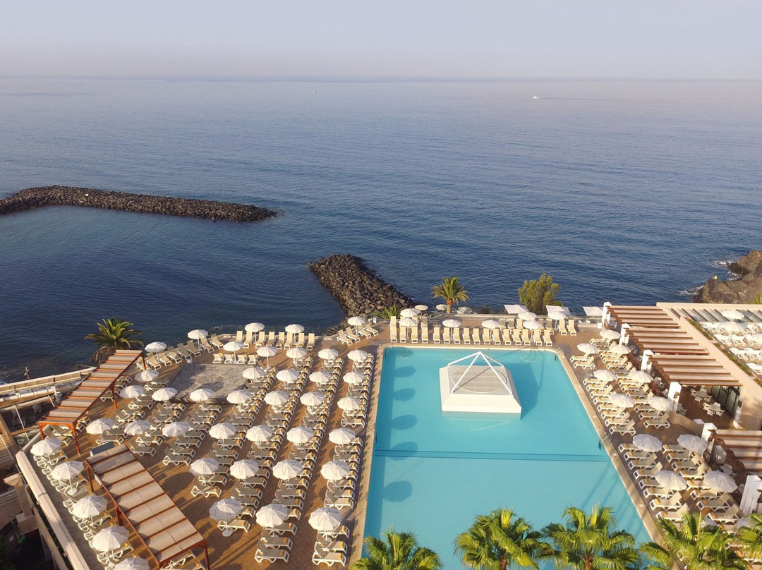 奥德杰海岸酒店住宿-伊波罗之星邦贾维尔海滩酒店