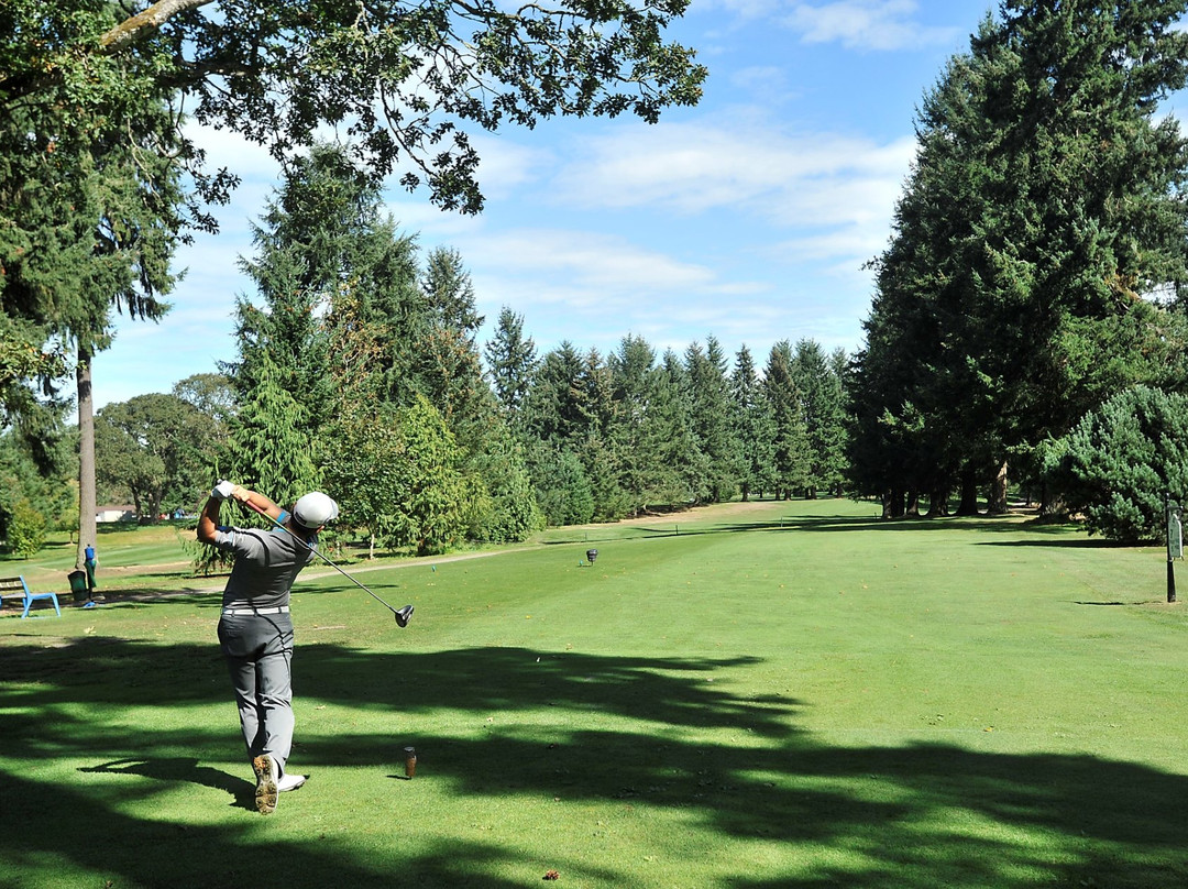 Meadow Park Golf Course景点图片