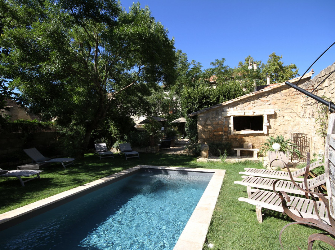 Maison des Baux Arts