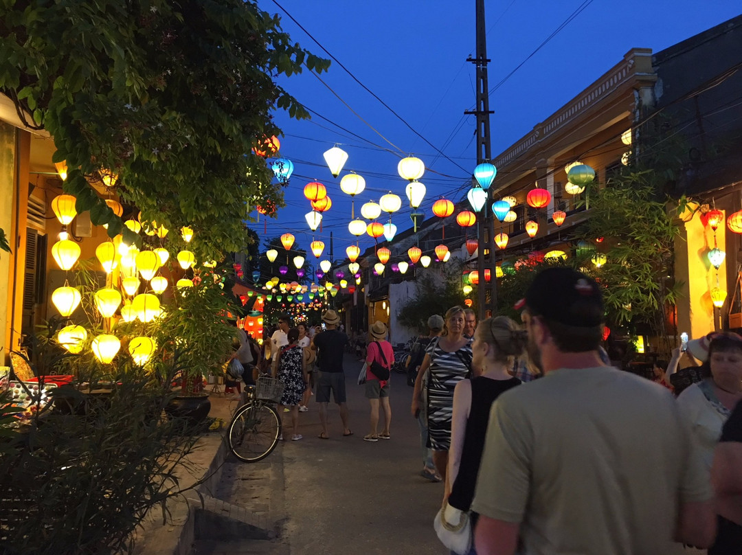 Private Car Transfer Hoi An-会安必去景点