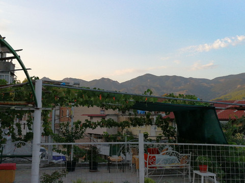 Ilir Guest House 1主图