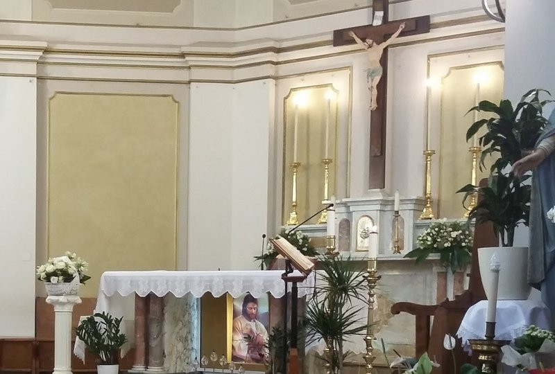 Chiesa di Sant'Agnese-Pineto必去景点