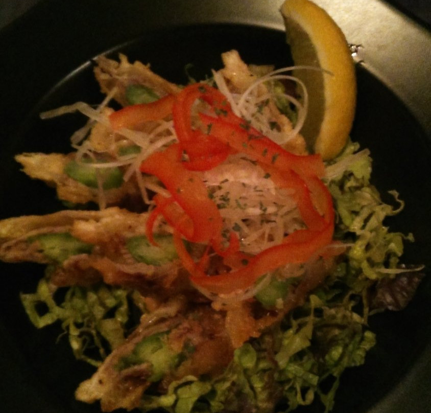 エスニック居酒屋エナバグース